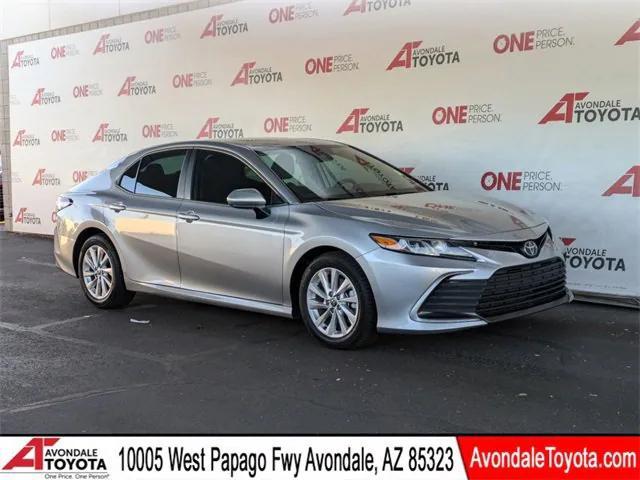2021 toyota camry le