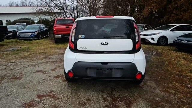 2016 kia soul base