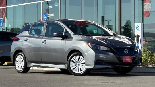 2025 Nissan Leaf