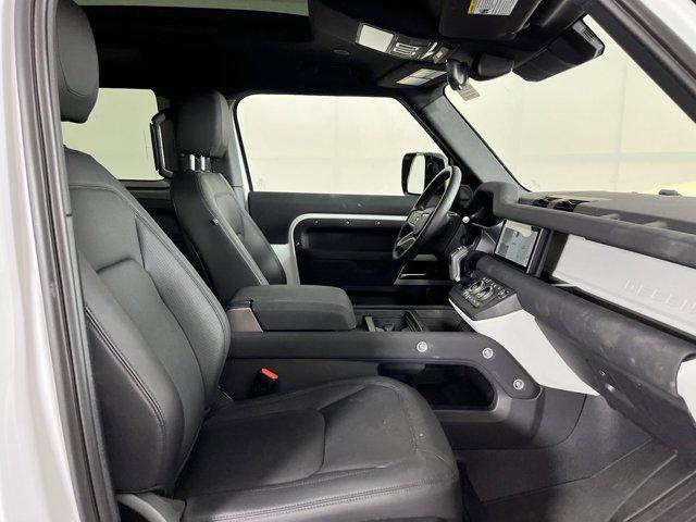 2023 land rover defender 90 s