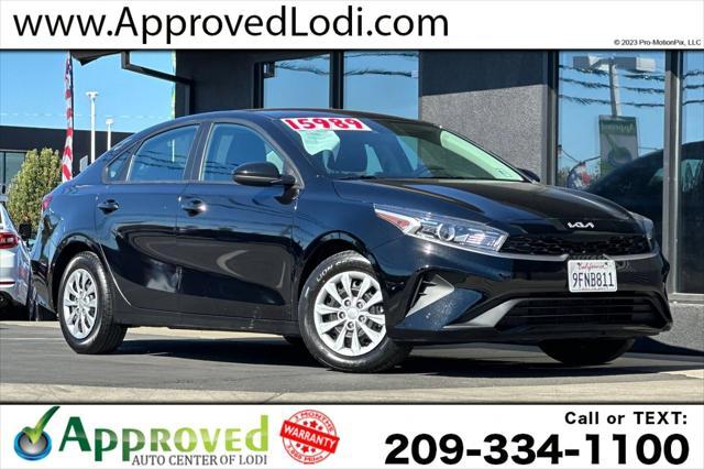 2023 kia forte lx