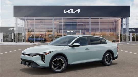 2025 Kia K4