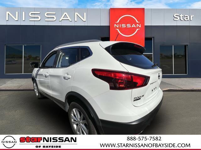 2017 nissan rogue sport sv