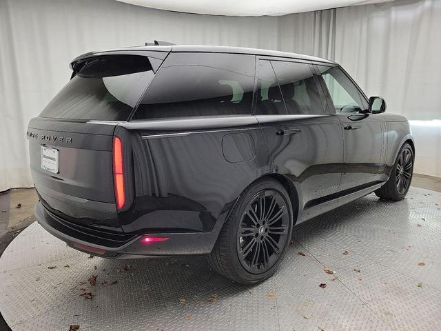 2024 land rover range rover p530 se