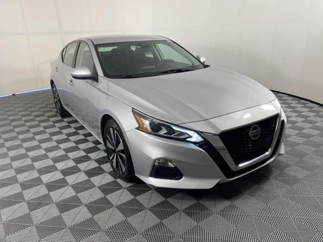2021 nissan altima 2.5 sv
