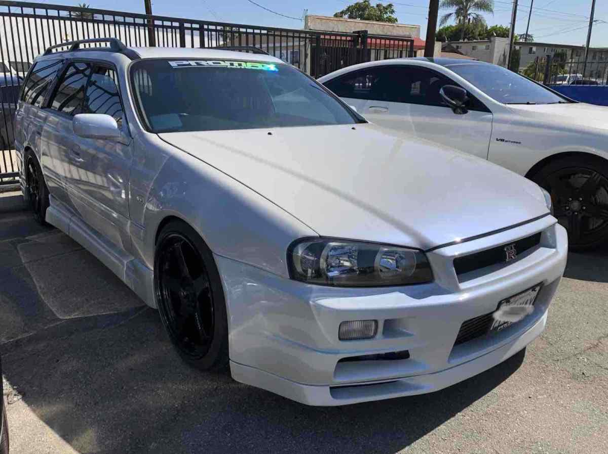 1975 nissan skyline c 110 coupe white gtr