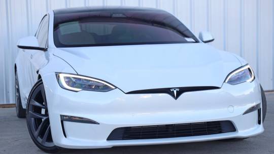2022 Tesla Model S plaid