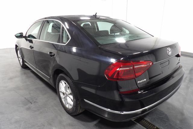 2017 volkswagen passat 1.8t s