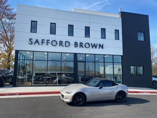 2023 mazda mx-5 miata club