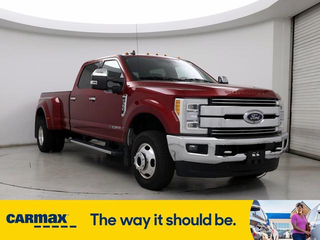 2019 ford f-350 lariat
