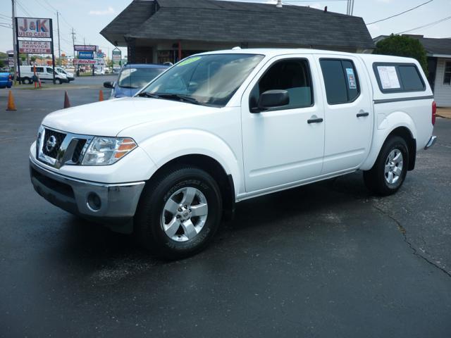 2011 nissan frontier sv