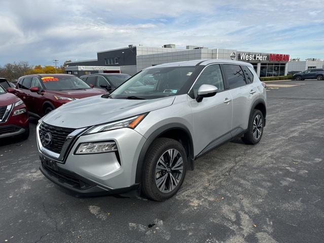 2022 nissan rogue sv