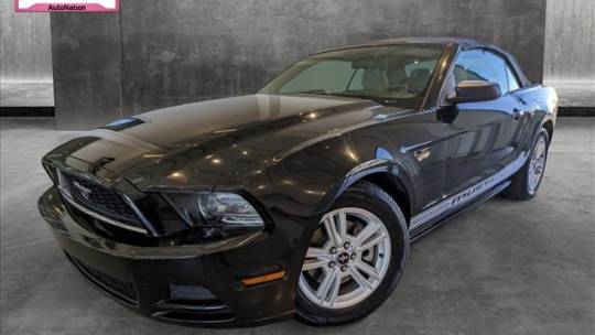2014 ford mustang v6