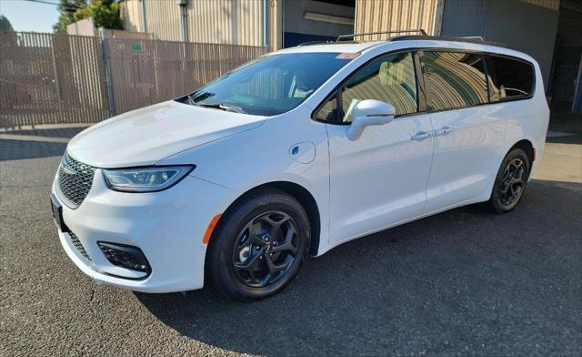 2022 chrysler pacifica hybrid limited