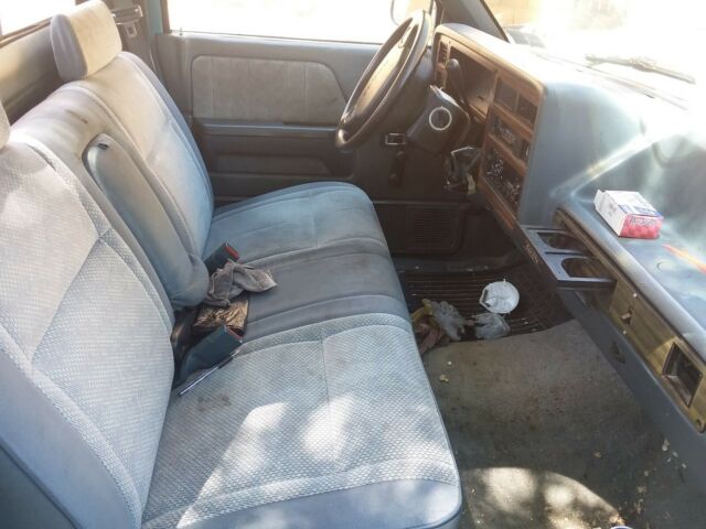 1984 dodge ram wagon prospector