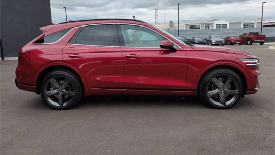 2025 Genesis GV70