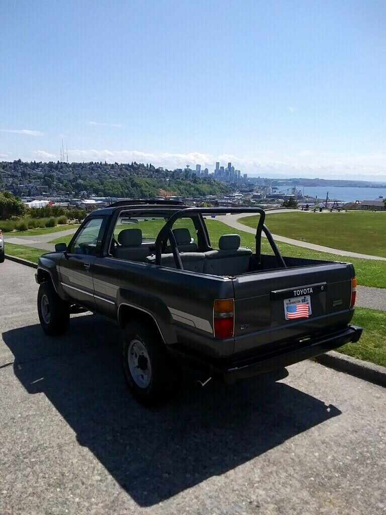 1986 toyota 4runner suv grey 4wd manual sr5