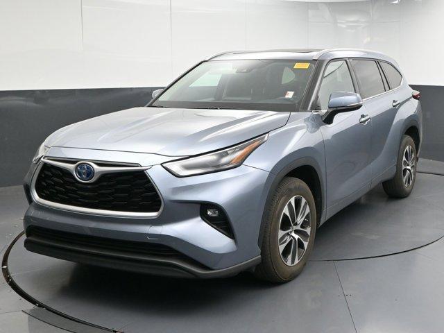 2022 toyota highlander hybrid xle