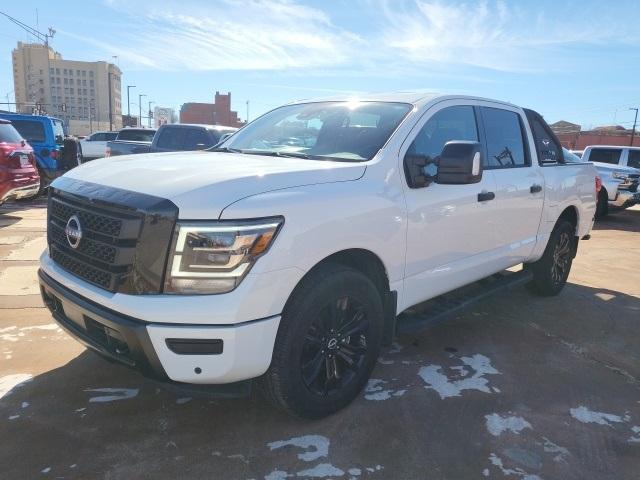 2023 nissan titan sv
