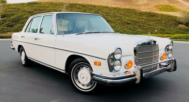 1973 mercedes benz 280 se 4.5 in excellent condition