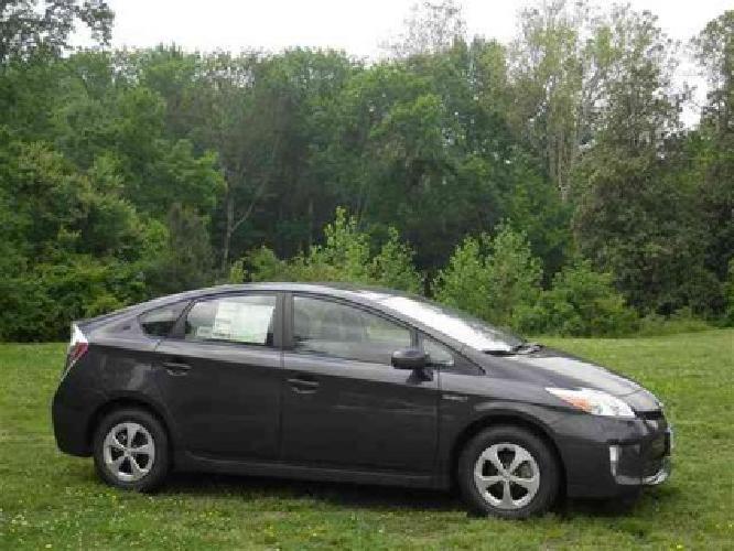 2014 toyota prius four in gloucester, va