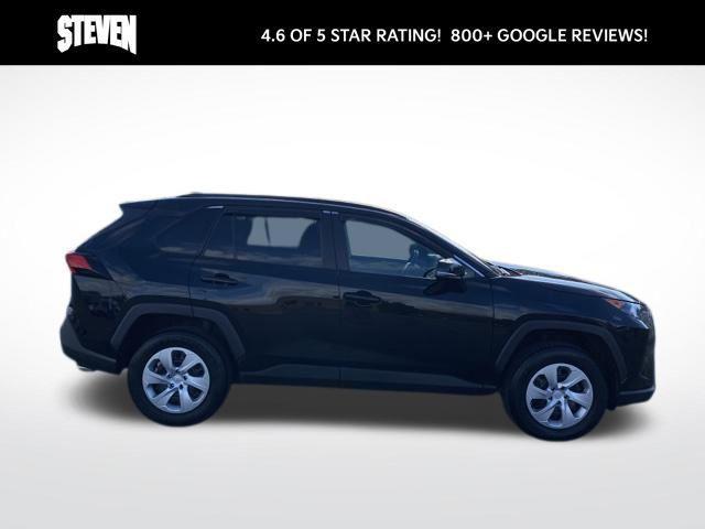 2020 toyota rav4 le