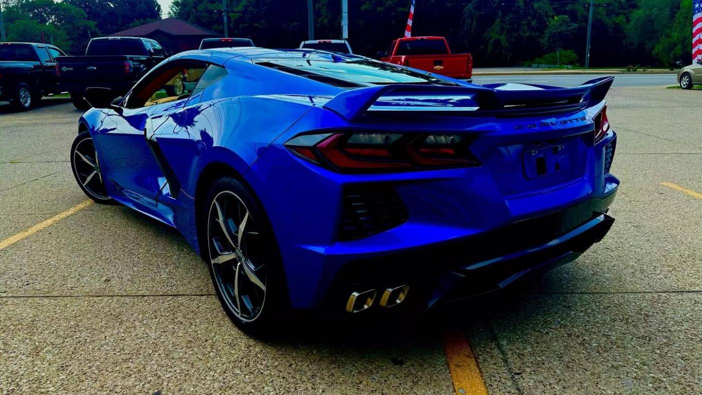2020 chevrolet corvette stingray