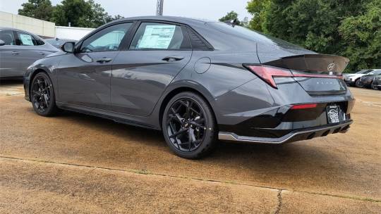 2024 Hyundai Elantra