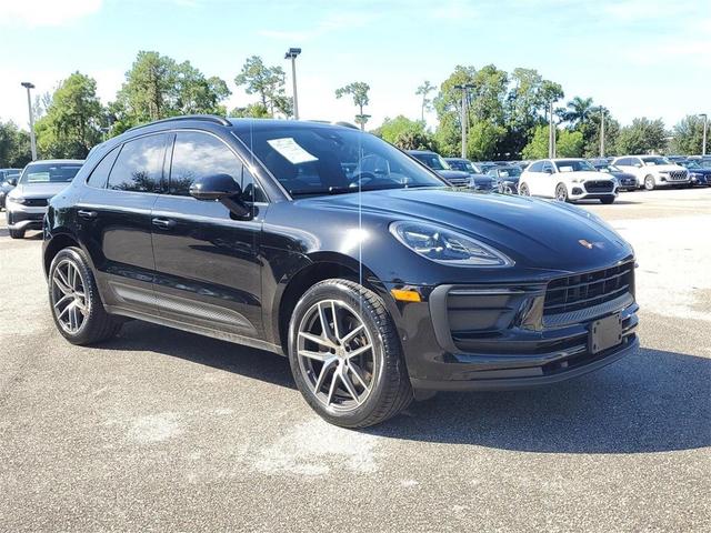 2022 porsche macan base