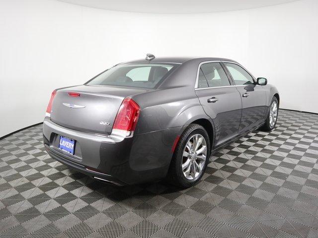 used 2015 chrysler 300 limited awd alliance, oh 44601 for sale in alliance, ohio
