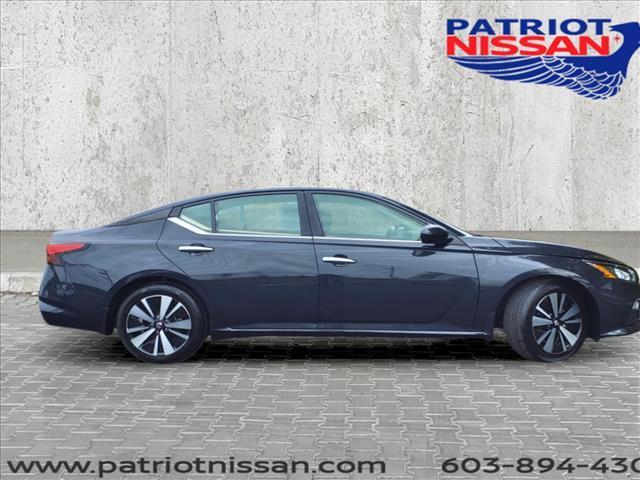 2022 nissan altima 2.5 sv
