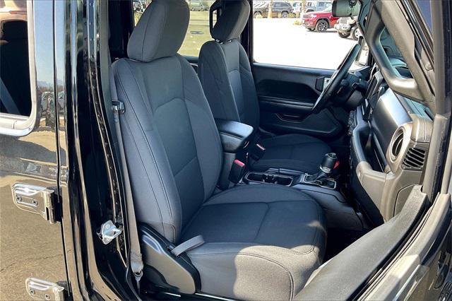 2021 jeep gladiator sport s