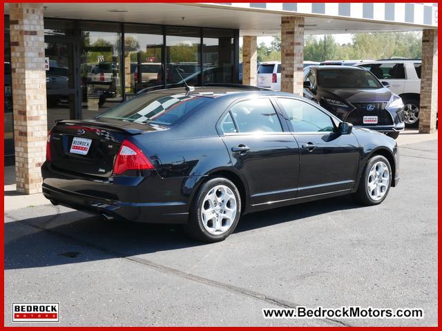 2010 ford fusion se