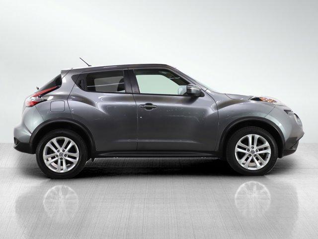 2017 nissan juke s