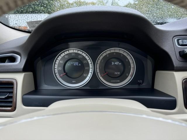 2012 volvo xc70 3.2 premier