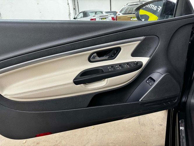 2015 volkswagen eos in edison, new jersey