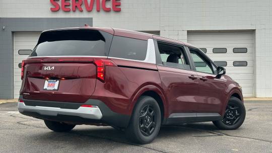 2025 Kia Carnival