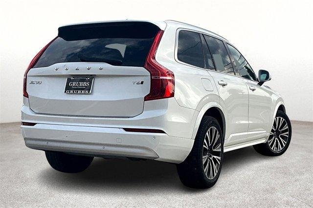 2022 volvo xc90 t6 momentum 7 passenger