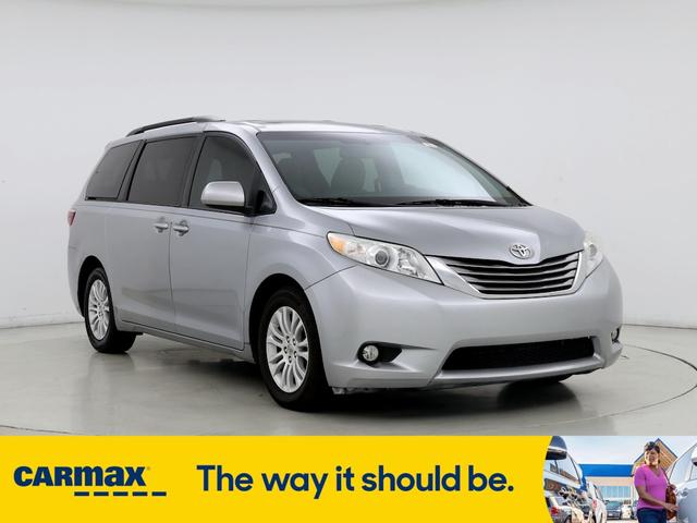 2015 toyota sienna xle
