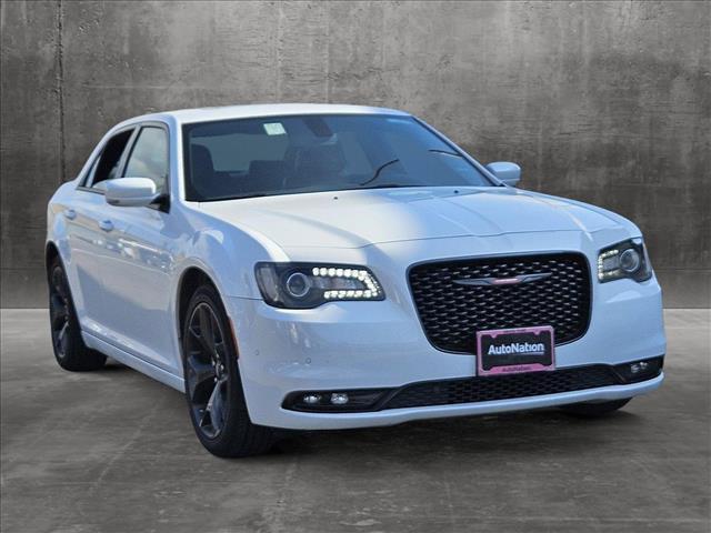 2023 chrysler 300 s