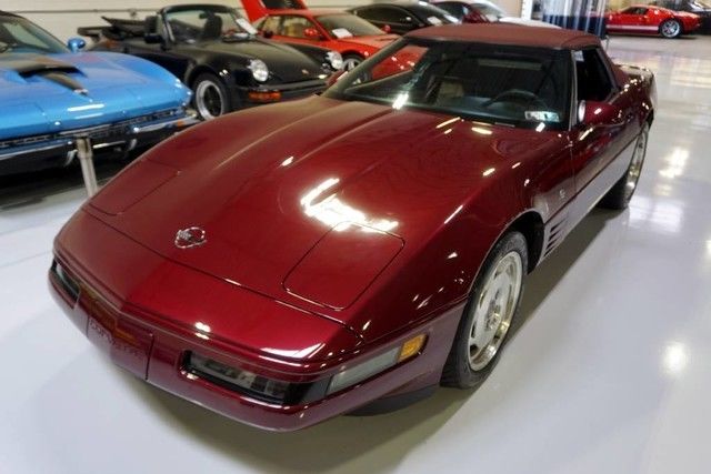 40th anniversary v8 convertible leather