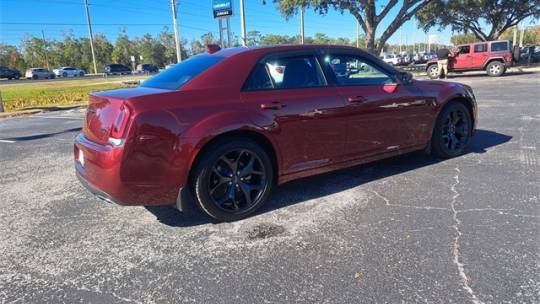 2023 Chrysler 300