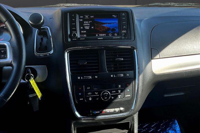 2019 dodge grand caravan gt