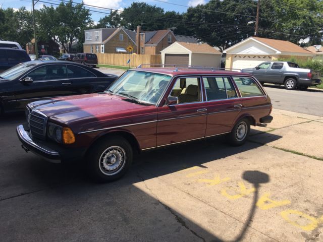 1985 mercedes-benz 300td wagon 2 owner 65k miles. this is the one!