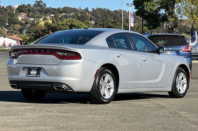 2022 dodge charger sxt