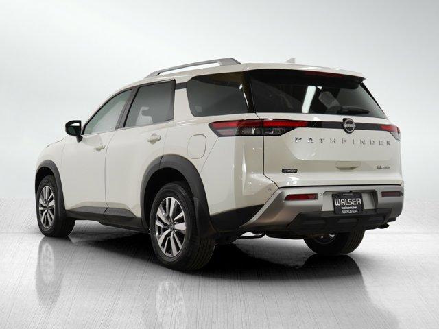 2022 nissan pathfinder sl
