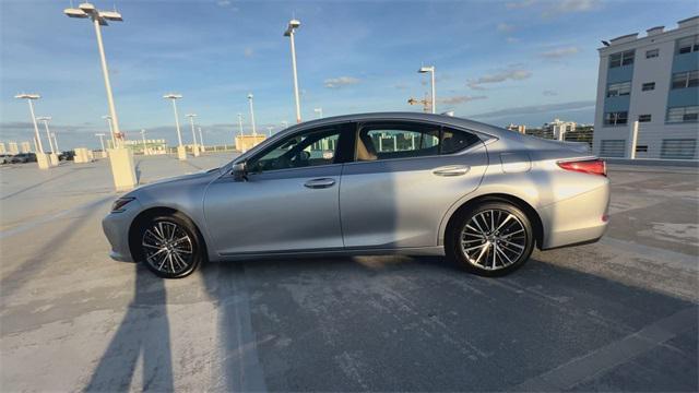 2022 lexus es 350 premium