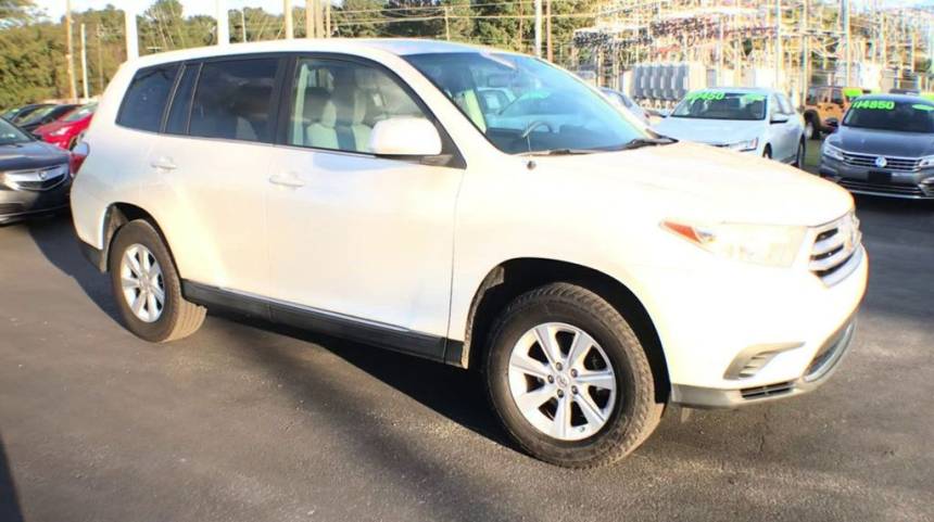 2011 toyota highlander base