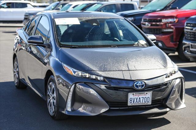 2021 toyota prius prime xle