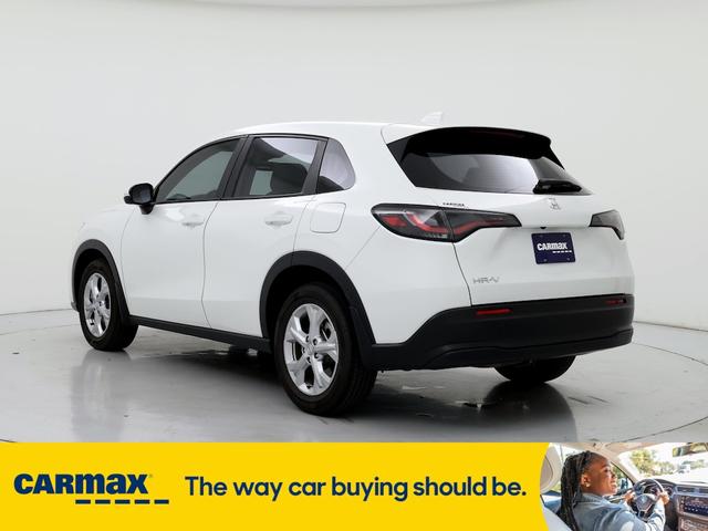 2023 honda hr-v lx